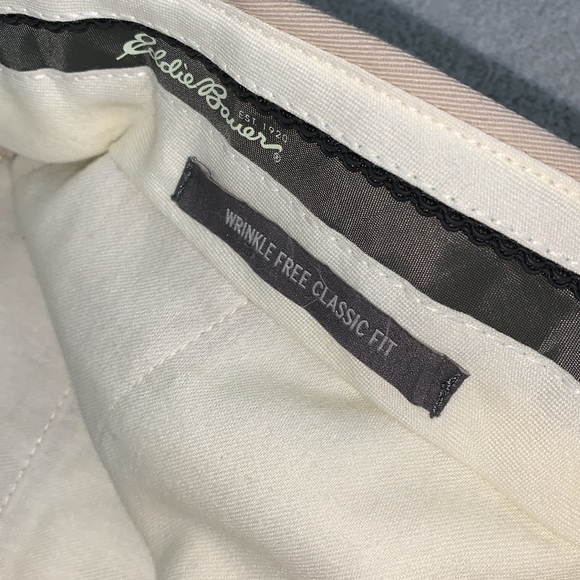 Eddie Bauer Mens Khaki Pants 34”W and 33” Inseam. Like new condition. 9.5/10 - Picture 10 of 12